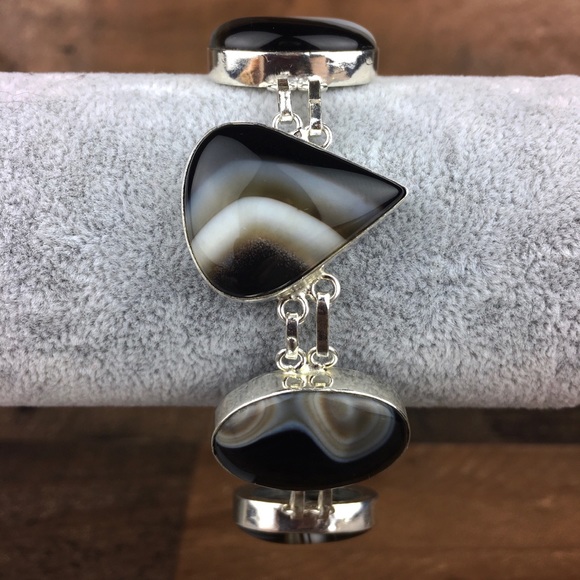 Banded Black Botswana Agate Stone Toggle Bracelet - Picture 2 of 8